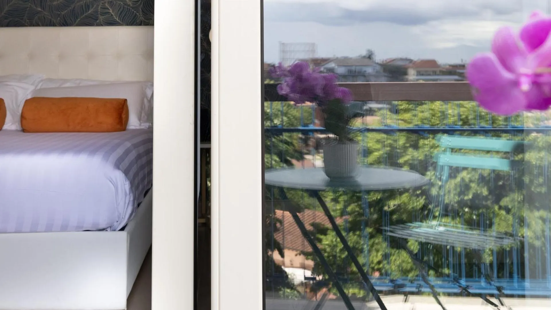 Отель Zaccardi Roof Garden Рим Гостевой дом